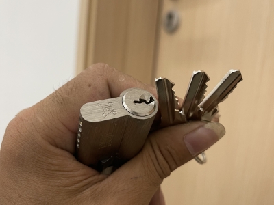 Khám phá ngay dịch vụ sửa khóa tủ tại nhà nhanh gọn