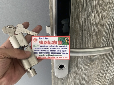 MỞ KHÓA TAY GẠT tại TP.DĨ AN - BÌNH DƯƠNG siêu nhanh-siêu rẻ 24/24