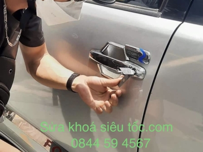 MỞ KHÓA XE Ô-TÔ TX.BẾN CÁT - BÌNH DƯƠNG 