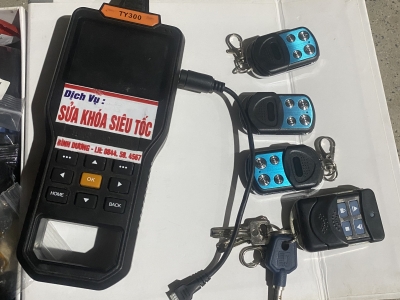 LÀM ĐIỀU KHIỂN CỬA CUỐN GIÁ RẺ SIÊU TỐC TẠI BÌNH DƯƠNG[KM]