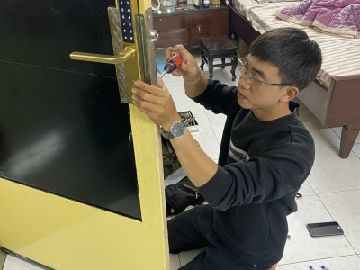 Cửa hàng nhận mở khóa cửa điện tử tại nhà giá tốt nhất